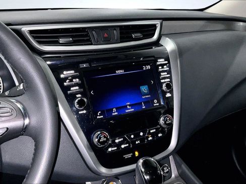 Used 2023 Nissan Murano SV image 6