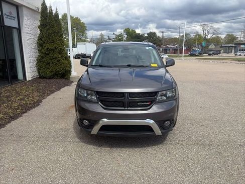Used 2018 Dodge Journey Crossroad AWD/4WD image 10