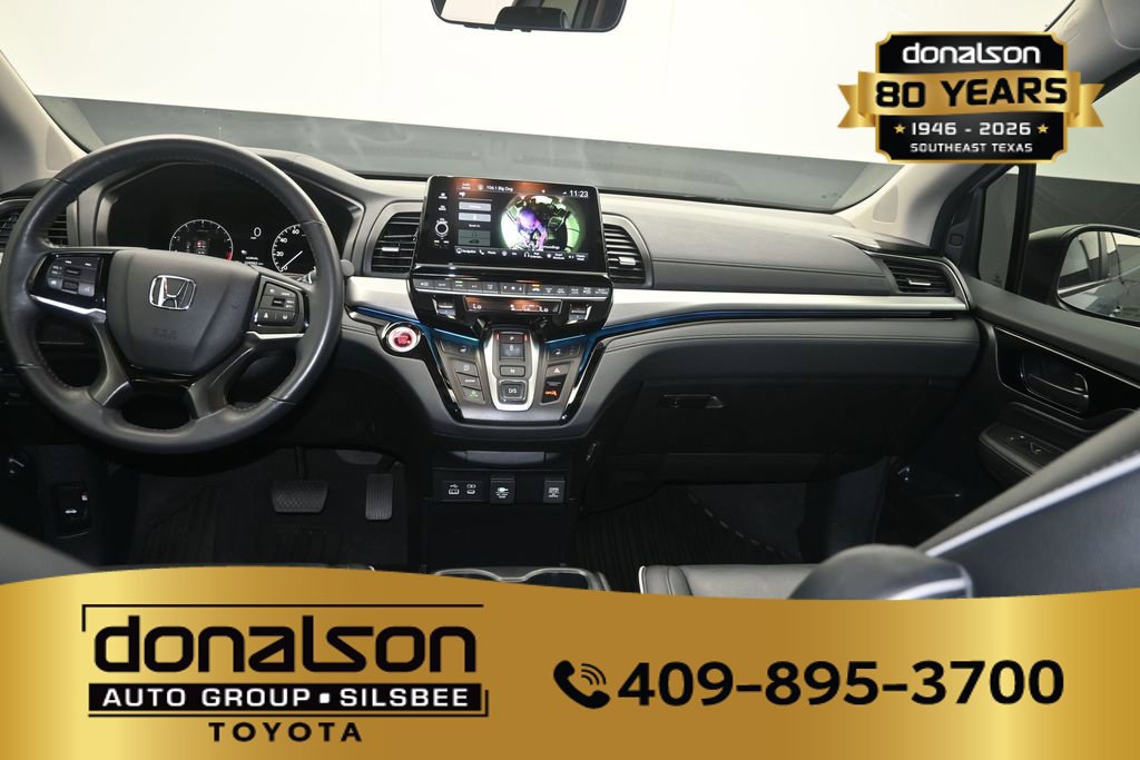 Used 2025 Honda Odyssey Touring image 17