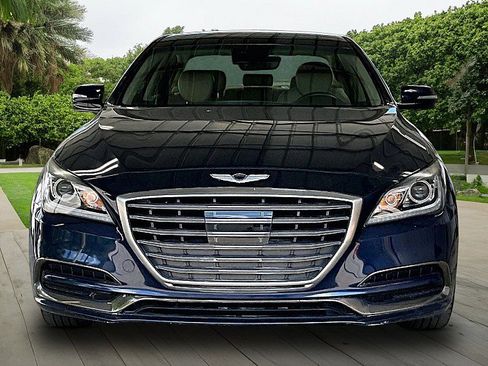 Used 2020 Genesis G80 3.8 RWD image 2
