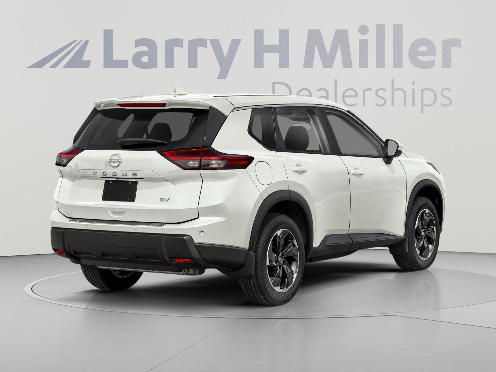 Used 2026 Nissan Rogue SV FWD image 2