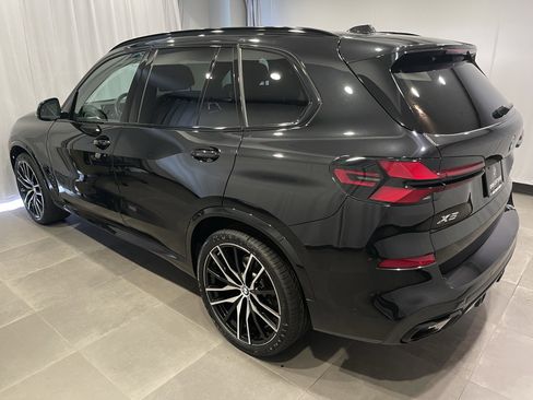 Certified 2024 BMW X5 xDrive40i w/ M Sport Package AWD/4WD image 4
