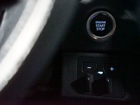 Used 2024 Toyota Tundra SR5 image 24