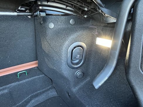 Used 2020 MINI Cooper S image 29