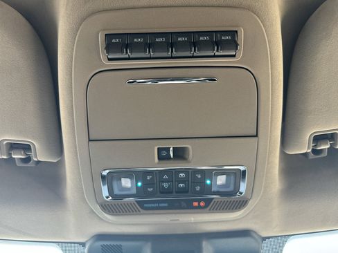 New 2025 Ford F350 Platinum w/ Platinum Plus Package image 37