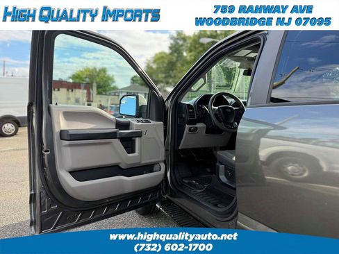 Used 2017 Ford F150 XL w/ Equipment Group 101A Mid AWD/4WD image 11