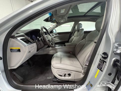 Used 2017 Genesis G80 3.8 w/ Option Group 03 image 12