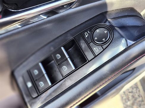 Used 2022 MAZDA CX-30 AWD 2.5 S w/ Preferred Package image 17