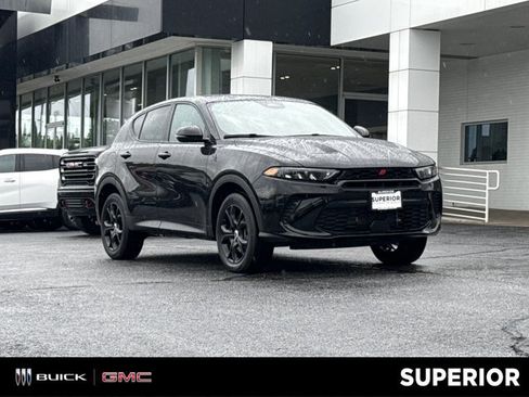 Used 2023 Dodge Hornet GT Plus w/ GT Blacktop Package AWD/4WD image 1