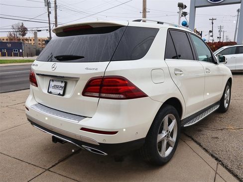 Used 2018 Mercedes-Benz GLE 350 4MATIC image 5