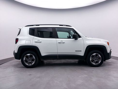 Used 2017 Jeep Renegade Sport w/ Power & Air Group image 28