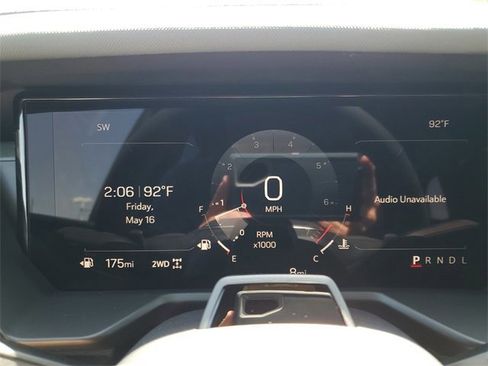 New 2025 GMC Acadia AT4 w/ Super Cruise Package image 10