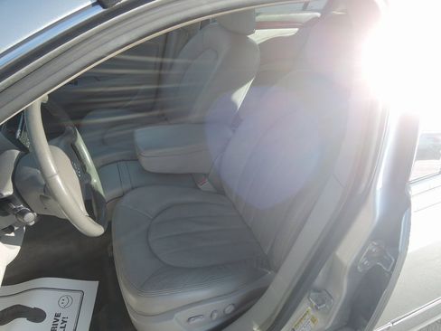 Used 2007 Buick Lucerne CXL image 7