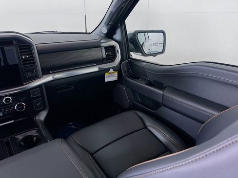New 2025 Ford F150 Lariat w/ Equipment Group 502A High image 27