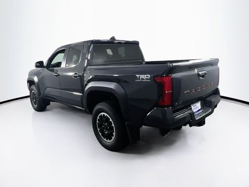 Used 2025 Toyota Tacoma TRD Off-Road AWD/4WD image 7