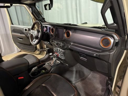 Used 2022 Jeep Gladiator Mojave w/ LED Lighting Group image 21