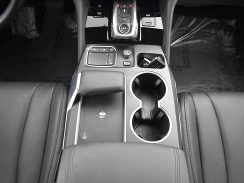 Used 2023 Acura MDX SH-AWD image 15