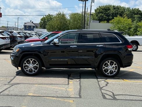 Used 2021 Jeep Grand Cherokee Limited AWD/4WD image 2