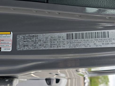 Used 2020 Jeep Wrangler Unlimited Sahara AWD/4WD image 35
