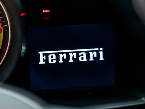 Used 2018 Ferrari 488 GTB RWD image 52