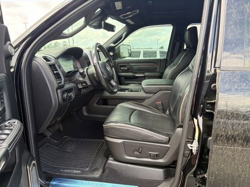 Used 2021 RAM 2500 Limited image 4
