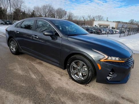 Used 2023 Kia K5 LXS image 5