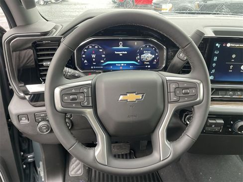 New 2026 Chevrolet Silverado 1500 LT image 14