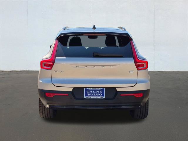 Certified 2024 Volvo XC40 Recharge Ultimate w/ Protection Package Premier AWD/4WD image 6