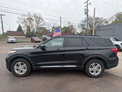 Used 2024 Ford Explorer XLT w/ Equipment Group 202A
