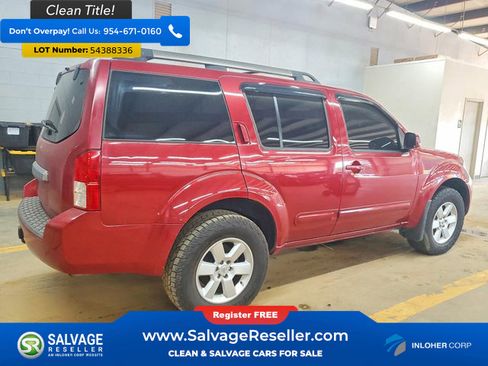 Used 2012 Nissan Pathfinder SV AWD/4WD image 4