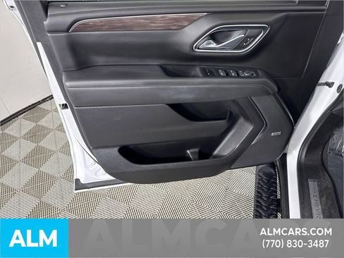 Used 2023 Chevrolet Suburban Z71 w/ Z71 Off-Road Package image 10