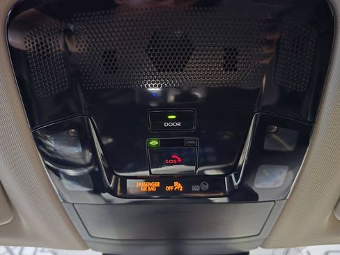 Used 2025 Lexus NX 250 FWD image 19