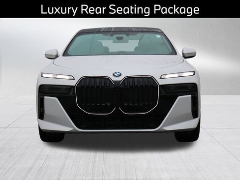 New 2026 BMW 740i xDrive w/ Executive Package AWD/4WD image 8