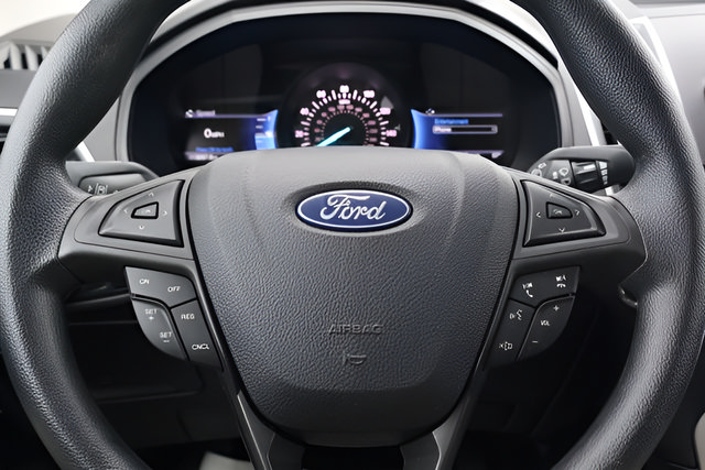 Used 2023 Ford Edge SEL AWD/4WD image 17
