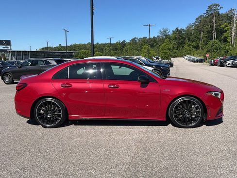 Certified 2021 Mercedes-Benz A 35 AMG 4MATIC image 13