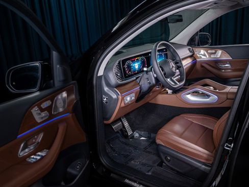 New 2026 Mercedes-Benz GLS 450 4MATIC image 11