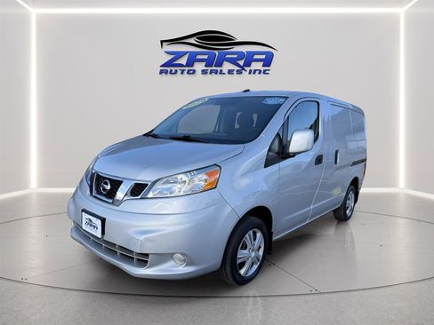 Used 2020 Nissan NV200 SV w/ Sliding Glass Door Package image 10