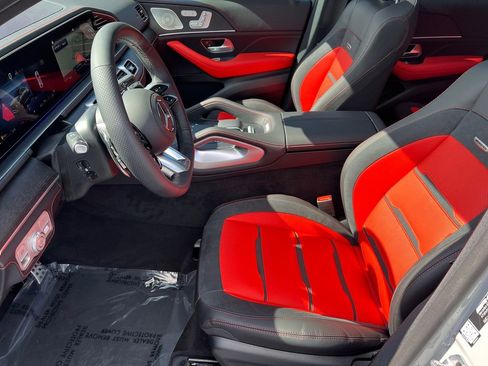 New 2026 Mercedes-Benz GLE 53 AMG 4MATIC Coupe image 9