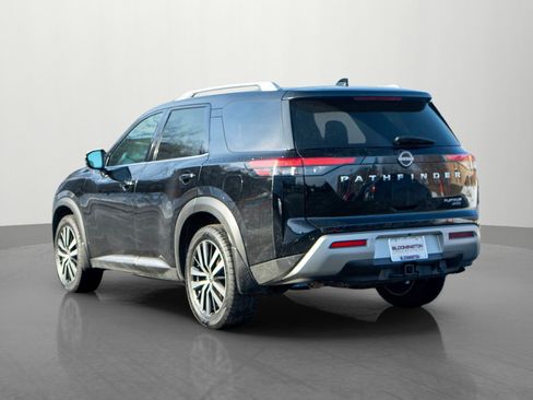 Used 2023 Nissan Pathfinder Platinum w/ Cargo Package image 5