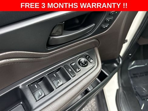 Used 2019 Honda Odyssey EX-L image 12
