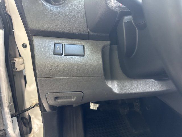 Used 2020 Nissan NV200 S FWD image 24