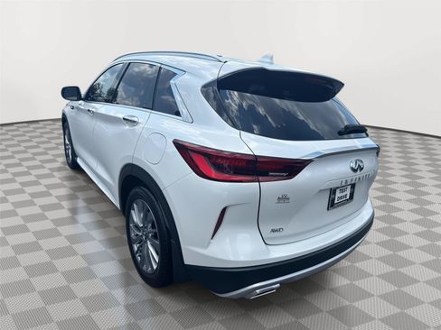 Certified 2025 INFINITI QX50 Luxe AWD/4WD image 8