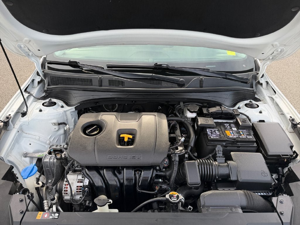 Used 2023 Kia Forte LXS FWD image 30