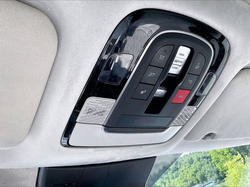 Used 2024 Hyundai Palisade Calligraphy AWD/4WD image 33