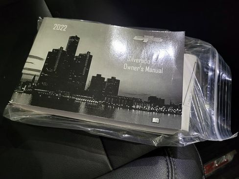 Used 2022 Chevrolet Silverado 1500 LT image 58