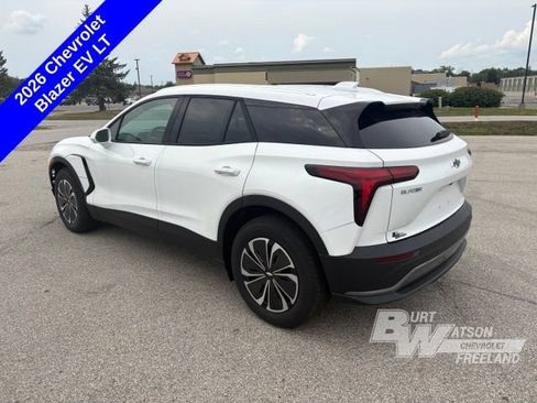 New 2026 Chevrolet Blazer EV LT AWD/4WD image 4