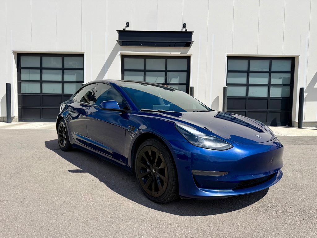Used 2022 Tesla Model 3 Long Range AWD/4WD image 1