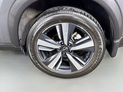 Certified 2023 Nissan Rogue SL w/ SL Premium Package image 35