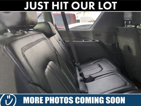 Used 2020 Ford Expedition Max Limited w/ Equipment Group 301A image 11