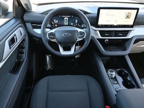 New 2026 Ford Explorer Active image 65